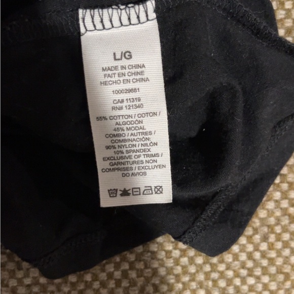 Garage Cropped Tank top - Picture 4 of 4